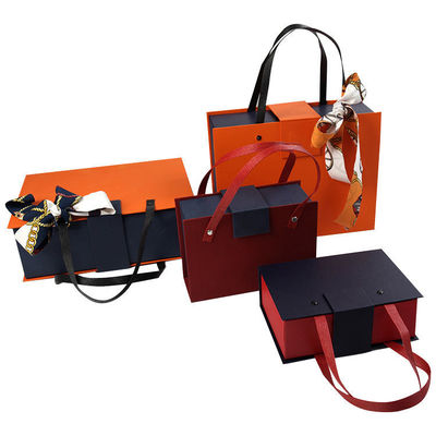 Portable Magnetic Shoe Packaging Boxes Glossy Lamination